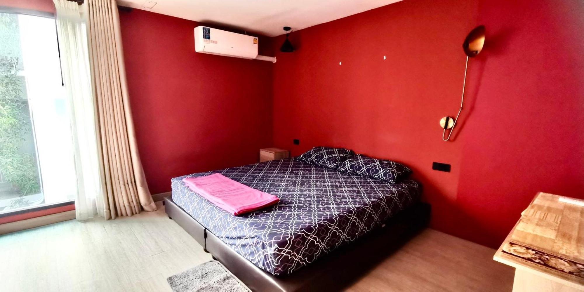 Pangsapuri Hash Silom Soi 3 - Hip And Funky With Rooftop View *